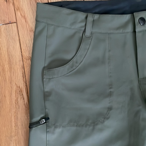 Patagonia Capri Hiking Pants - SZ 10 - Picture 4 of 8